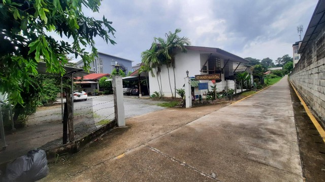 รหัส  - FOR SALE อพาร์ตเมนต์ - พื้นที่ =  1 ไร่ 2 NGAN 0 sq.wa 15000000 BAHT ใกล้ มหาวิทยาลัยแม่โจ้ ราคาดี เยี่ยม