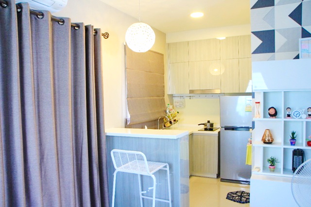 ไทวัสดุ บางนา เมกกะ  มีความเป็นส่วนตัว เฟอร์ครบให้เช่าทาวน์โฮม 2 ชั้น บ้านหลังมุม 28ตรว. 3นอน 2น้ำ 2จอดรถ 3แอร์