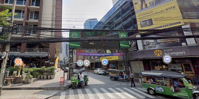 ตลาดพัฒน์พงษ์ 102ตรว 2น้ำ ใกล้ MRTศาลาแดง ให้เช่าห้องเปล่า1ชั้น พื้นที่โล่ง กว้าง  333 ตรม. 