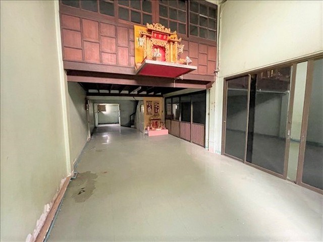 ขายอาคารพาณิชย์  อำเภอเมืองสมุทรสาคร  สมุทรสาคร  (PKK04-05746) 