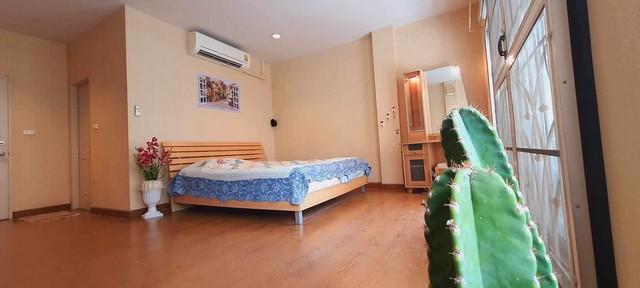 ให้เช่าทาวน์โฮม 3 ชั้น โครงการบ้านกลางเมือง Swiss Town เกษตรนวมินทร์