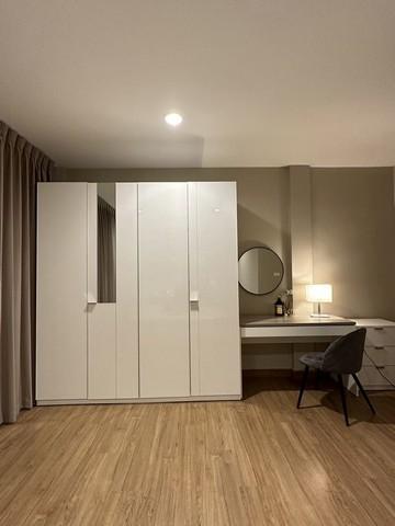 ให้เช่าทาวน์โฮม 3 ชั้น โครงการบ้านกลางเมือง สาทร – ตากสิน 2 รีโนเวทใหม่ เครื่องใช้ไฟ้าและเฟอร์พร้อมอยู่ ใกล้ BTS วุฒากาศ