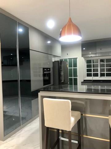 ขายโฮมออฟฟิศ 4 ชั้นแปลงมุม สไตล์ โมเดิร์น 635 ตรม. แจ้งวัฒนะ ตรงข้ามเมืองทองธานี หลังไทวัสดุ ติดทางด่วนศรีรัช ใกล้สถานีรถไฟฟ้าสีชมพู