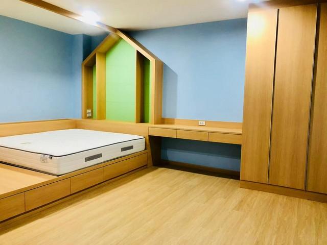 ขายโฮมออฟฟิศ 4 ชั้นแปลงมุม สไตล์ โมเดิร์น 635 ตรม. แจ้งวัฒนะ ตรงข้ามเมืองทองธานี หลังไทวัสดุ ติดทางด่วนศรีรัช ใกล้สถานีรถไฟฟ้าสีชมพู