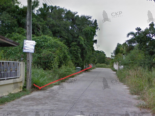 ขาย ที่ดินเปล่า ขนาด 248 ตร.วา เดินทางสะดวก ต.สุรศักดิ์ อ.ศรีราชา ชลบุรี