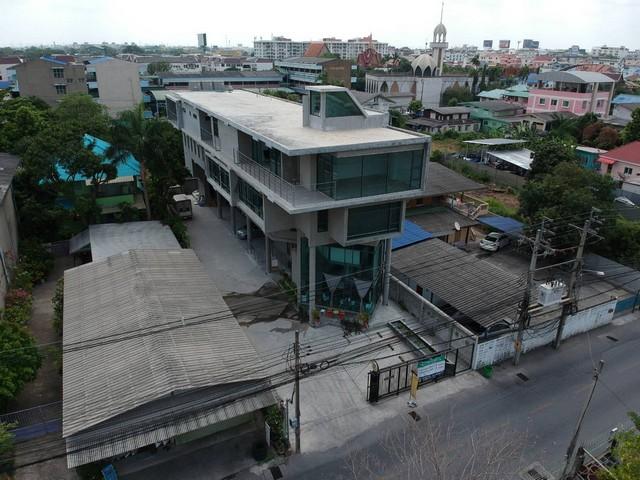 ให้เช่าอาคาร 4 ชั้น 151 ตรว. 1000 ตรม. พร้อมชั้นดาดฟ้า อ่อนนุช 39 ใกล้รถไฟฟ้าสายสีเหลือง สถานีศรีนุช