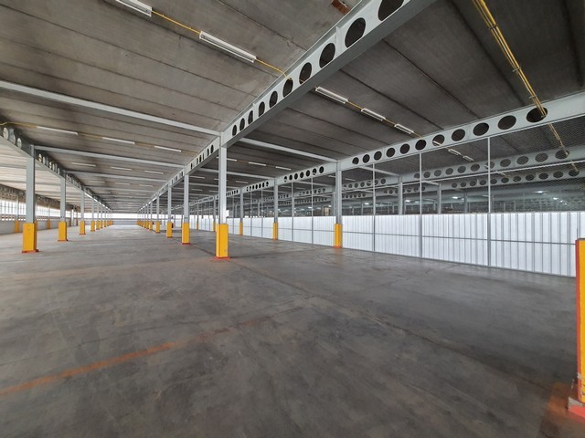 ให้เช่าโกดัง  ใกล้นิคมอุตสาหกรรม 304 ศรีมหาโพธิ  พร้อมออฟฟิศในตัว ปราจีนบุรี