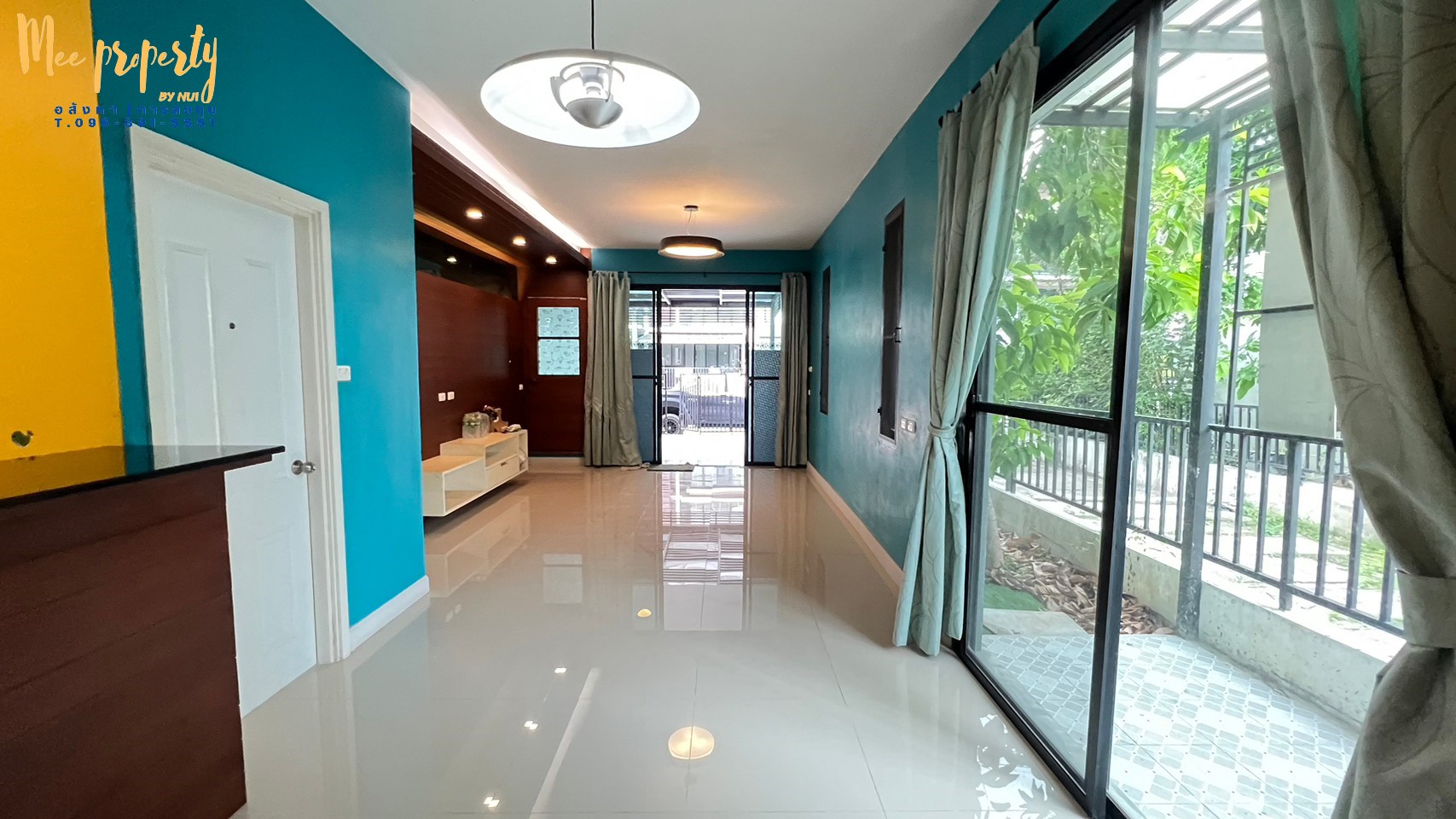 #ขายด่วนทาวน์โฮม 3 ชั้น 28ตร.ว.  #แปลงมุม  ตกแต่งครบพร้อมอยู่ ใกล้Mrt บน ถ.สามวา สุวินทวงศ์ มีนบุรี โครงการ RNP เพลส รามอินทรา - สุวินทวงศ์ 