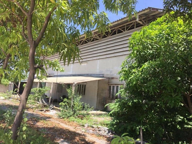 ขายถูกโรงงาน 9 โรง พร้อมที่ดิน 10 ไร่ สมุทรสาคร ถ.ศรษฐกิจ 