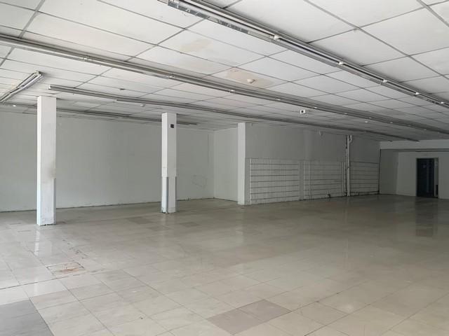  ให้เช่าโกดัง เนื้อที่ 270 ตารางเมตร ถนนบางแวก เหมาะทำโกดังเก็บของ