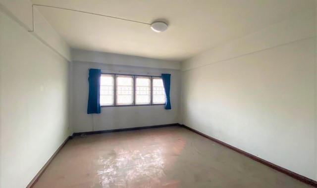 ขายอาคารพาณิชย์   อำเภอเมืองสมุทรปราการ   สมุทรปราการ (PKK04-06048)