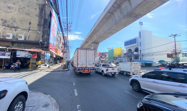 ขายอาคารพาณิชย์   อำเภอเมืองสมุทรปราการ   สมุทรปราการ (PKK04-05907)