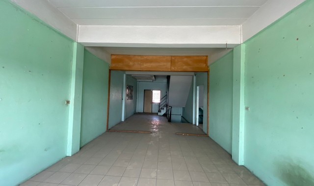 ขายอาคารพาณิชย์   อำเภอเมืองสมุทรปราการ   สมุทรปราการ (PKK04-05839)