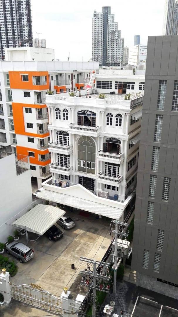 ให้เช่า อาคารสำนักงาน 6 ชั้น ใกล้ Icon siam ย่านกรุงธนบุรี เจริญนคร พื้นที่ใช้สอย 3,300 ตารางเมตร ภายในมีลิฟท์โดยสาร 20 ห้องน้ำ