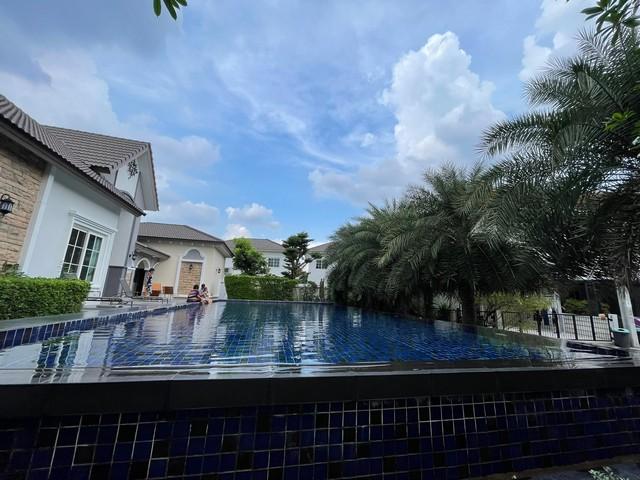 ขายทาวน์โฮม 2 ชั้น โครงการโกลเด้น ทาวน์ 2 ลาดพร้าว - เกษตรนวมินทร์ 