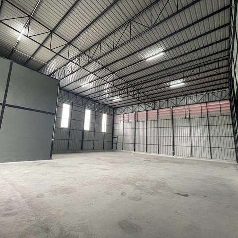 BST518 ให้เช่าโกดังพร้อมออฟฟิศ พื้นที่ใช้สอย 361 ตรม.ย่านลำลูกกาคลอง 4 ใกล้ตลาดกลางลาดสวาย