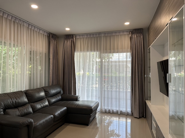 ให้เช่า บ้านเดี่ยว หมู่บ้านเดอะซิตี้ สาทร-ราชพฤกษ์ 53 ตร.ว. 4 นอน ติดถนนเทอดไท พร้อมเฟอร์ครบ ใกล้โฮมโปร กัลปพฤกษ์ 