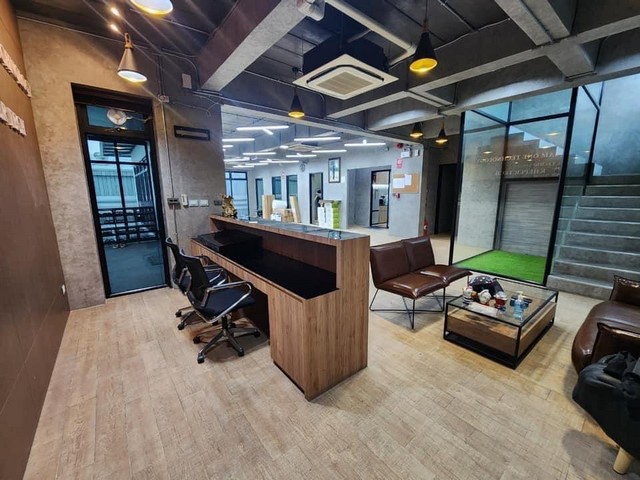 POR3267  ขาย อาคารสำนักงาน รวมที่พักอาศัย 4 ชั้น ถนนสุขาภิบาล 5 ซอย 22 แขวงท่าแรง เขตบางเขน  พร้อมลิฟท์ ใกล้ทางด่วน