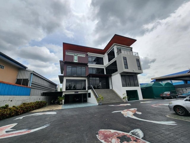 POR3267  ขาย อาคารสำนักงาน รวมที่พักอาศัย 4 ชั้น ถนนสุขาภิบาล 5 ซอย 22 แขวงท่าแรง เขตบางเขน  พร้อมลิฟท์ ใกล้ทางด่วน