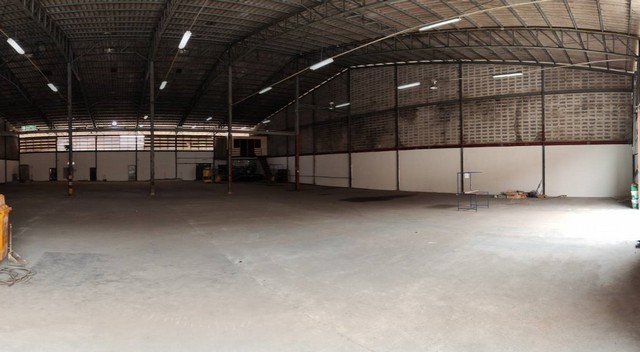  โกดังให้เช่าขนาด 1200 ตารางเมตร ถนนกิ่งแก้ว 46 ใกล้สนามบินสุวรรณภูมิ 