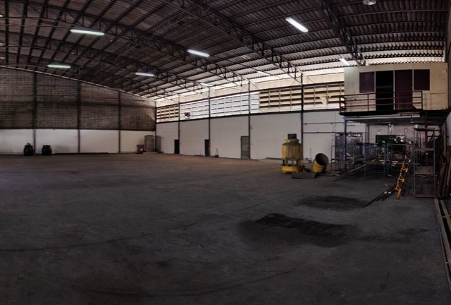  โกดังให้เช่าขนาด 1200 ตารางเมตร ถนนกิ่งแก้ว 46 ใกล้สนามบินสุวรรณภูมิ 