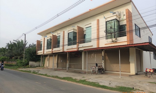 ขายอาคารพาณิชย์   อำเภอสตึก   บุรีรัมย์ (PKK04-06001)