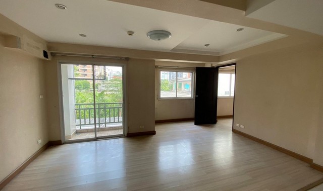 ขายคอนโด  เอลิชา คอนโดมิเนียม สมุทรปราการ (PKK05-01934)