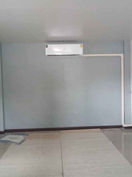 ให้เช่าและขายโกดัง  ลำลูกกาคลอง 5 รังสิต เนื้อที่ 600 ตาราวา ใกล้ทางด่วนมอเตอร์เวย์