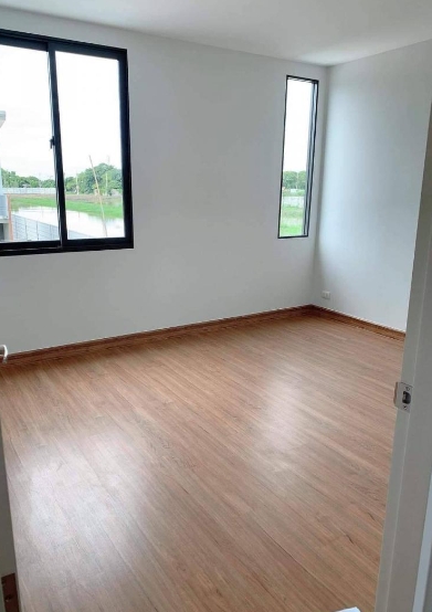  ให้เช่า ทาว์นโฮม 2ชั้น  พลีโน่ทาวน์ ลำลูกกา คลอง5 บ้านใหม่ แปลงมุม