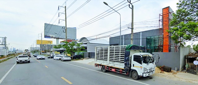 กรุงเทพ-ชลบุรีสายใหม่ ประเวศ ให้เช่า โชว์รูมและออฟฟิต 2ชั้น ติดถนน 200ตรว. 5ห้อง 6น้ำ 10-15จอดรถ โรงเรียนนานาชาติเวลลิงตัน พาราไดซ์ พาร์ค 