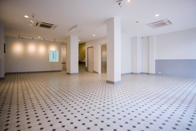 BTS อ่อนนุช 96ตรว. ตลาดอ่อนนุช T77 แสนสิริ ห้างบิ๊กซี ให้เช่า อาคารพาณิชย์ 2คูหา 5 ชั้น 6นอน 4น้ำ 3จอดรถ