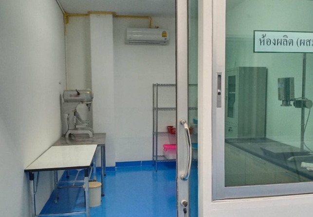 NBS1464 ขายโรงงานผลิตอาหาร เครื่องสำอางค์  ย่านลาดหลุมแก้ว บางบัวทอง เนื้อที่ 140 ตรว  ติดถนนใหญ่ กาญจนา9 ตะวันตก