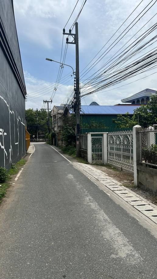 เหมาะสำหรับลงทุนและทำพูลวิลล่า ขายที่ดิน 16 ล้าน เนื้อที่ 594 ตรว. #โซนฟ้าฮ่าม #อำเภอเมือง #ใกล้ตลาดขะจาว า #ใกล้กาดบะป๊าว #ใกล้รวมโชค