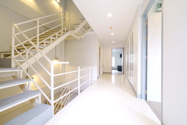 ให้เช่า อาคารพาณิชย์ 2คูหา 5 ชั้น ตลาดอ่อนนุช T77 แสนสิริ ห้างบิ๊กซี BTS อ่อนนุช 95ตรว. 6นอน 4น้ำ 3จอดรถ