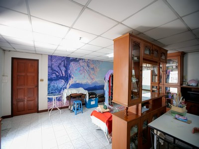 แรร์ ไอเทม!! ตึกหัวมุมติดถนนศิริมังคลาจารย์ และนิมมานเหมินท์ 13 ขายอาคารพาณิชย์ 4 ชั้น 95.8 ตร.วา เหมาะทำกิจการได้เกือบทุกประเภท!!