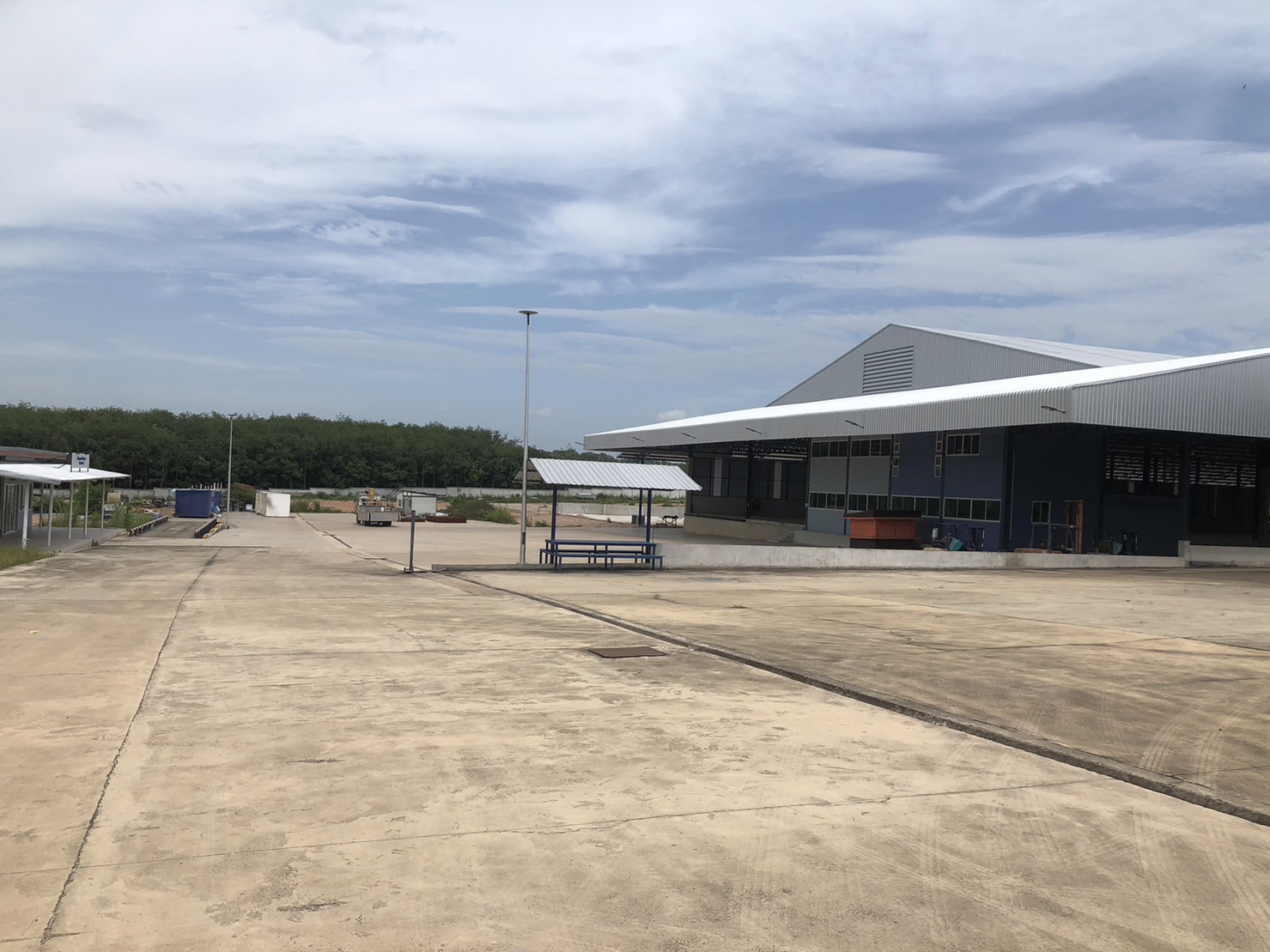 ขายโรงงาน/โกดัง ทำเลทองเหมาะต่อธุรกิจค้ากำไร ตำบลนิคมพัฒนา ระยอง