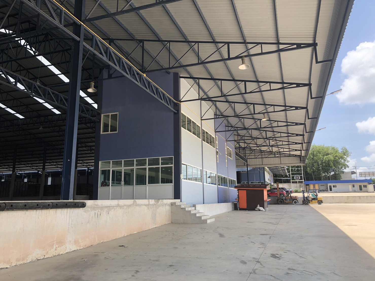 ขายโรงงาน/โกดัง ทำเลทองเหมาะต่อธุรกิจค้ากำไร ตำบลนิคมพัฒนา ระยอง