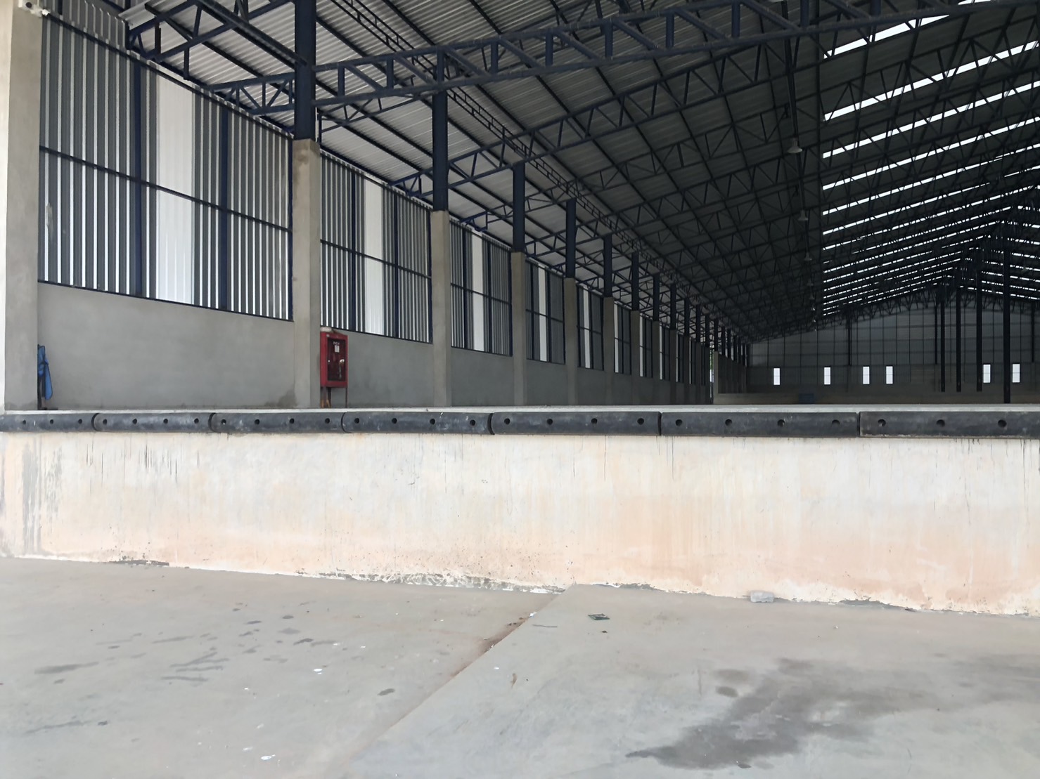 ขายโรงงาน/โกดัง ทำเลทองเหมาะต่อธุรกิจค้ากำไร ตำบลนิคมพัฒนา ระยอง