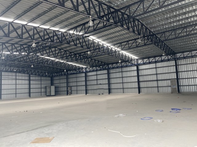 ให้เช่าโกดัง  ย่านลาดกระบัง หลายขนาด360 ตร.ม./ 396 ตร.ม /456 ตร.ม.  สร้างใหม่ มีรป.ภ. 24 ชั่วโมง ถนน พัฒนาชนบท3 