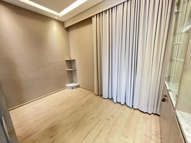 ขายทาวน์โฮม 3.5 ชั้นหลังมุม โครงการ Arden ลาดพร้าว 71  สภาพดีต่อเติมบิ้วอินทั้งหลัง ทำเลดีมาก ใกล้ทั้งเลียบด่วน และเกษตรนวมินทร์ 