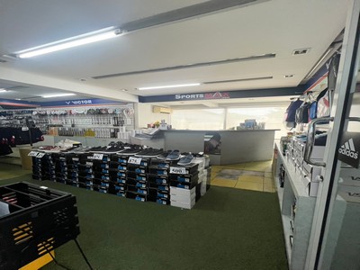 ทำเลดีมาก!! ขายอาคารศิลา อาคารสำนักงาน 5 ชั้น พร้อมลิฟต์ขนของ ถนนเลียบด่วนเอกมัย-รามอินทรา ใกล้ Central EastVille เนื้อที่ 1 งาน 6 ตร.วา