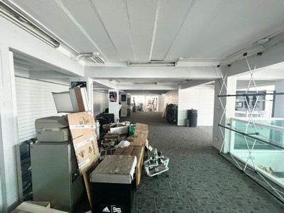 ทำเลดีมาก!! ขายอาคารศิลา อาคารสำนักงาน 5 ชั้น พร้อมลิฟต์ขนของ ถนนเลียบด่วนเอกมัย-รามอินทรา ใกล้ Central EastVille เนื้อที่ 1 งาน 6 ตร.วา