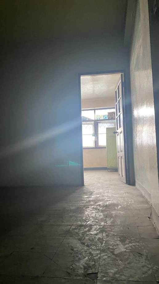 ติดถนนคูเมือง ขาย 11 ล้าน อาคารพาณิชย์ 3 ชั้นครึ่ง 13 ตรว. 3 นอน 3 น้ำ #ศรีภูมิ #อำเภอเมือง มีดาดฟ้า มองวิวตัวเมือง 360 องศา ใกล้ตลาดสมเพชร