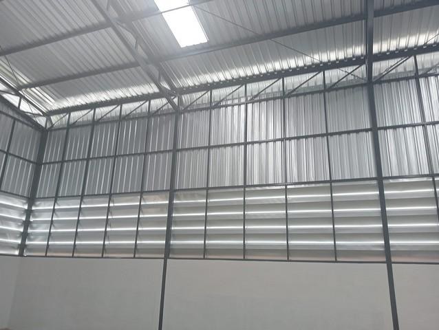 ให้เช่าโกดังคลังสินค้าสร้างใหม่ ย่านลำลูกกาคลอง4 ขนาด 450 ตรม. มีที่จอดรถ รถใหญ่เข้าได้