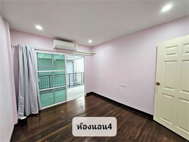 ขายทาวน์โฮม2ชั้น 39 ตร.ว.ลาดพร้าววังหิน82ใกล้BTSเสนานิคม เหมาะทำ Office หรือพักอาศัย 