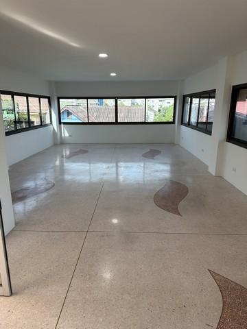 BS705 ขายโฮมออฟฟิศ 3 ชั้น 112 ตรว. ซอยลาดพร้าว 83 ใกล้เลียบด่วน ใกล้รถไฟฟ้าสถานีลาดพร้าว 83