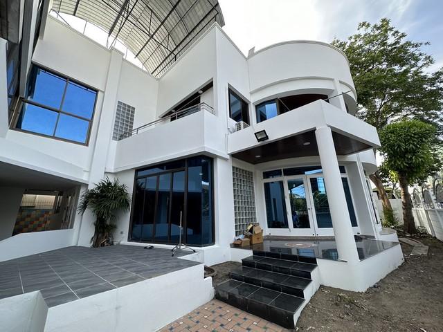 BS705 ขายโฮมออฟฟิศ 3 ชั้น 112 ตรว. ซอยลาดพร้าว 83 ใกล้เลียบด่วน ใกล้รถไฟฟ้าสถานีลาดพร้าว 83