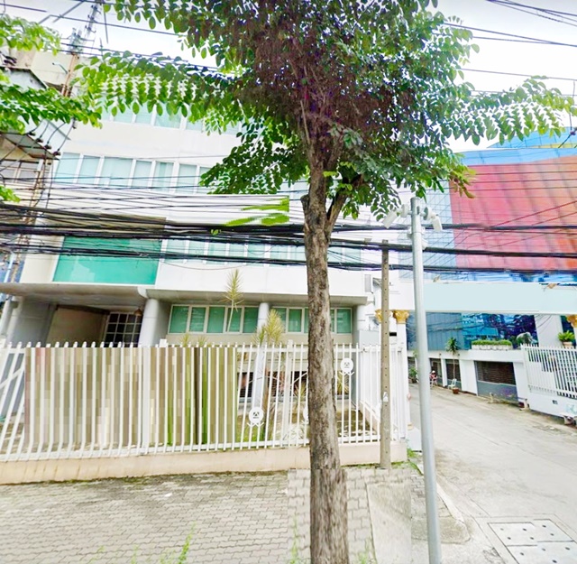 ตลาดอินดี้ ให้เช่า อาคารพาณิชย์ 3 คูหา 4 ชั้น ใกล้ เซ็นทรัล พระราม 2 50ตรว. 5นอน 5น้ำ 4จอดรถ 5แอร์ Best