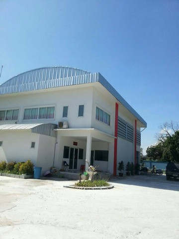 WAN389ขายที่ดินพร้อมอาคารเหมาะทำที่เก็บสินค้า  ในเมืองชลบุรี