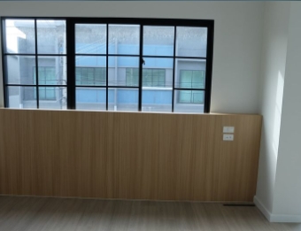 ขายทาวน์โฮม2 ชั้น หมู่บ้านสิริเพลส รังสิต สไตล์ LOFT  มี 4 นอน 3 น้ำ 